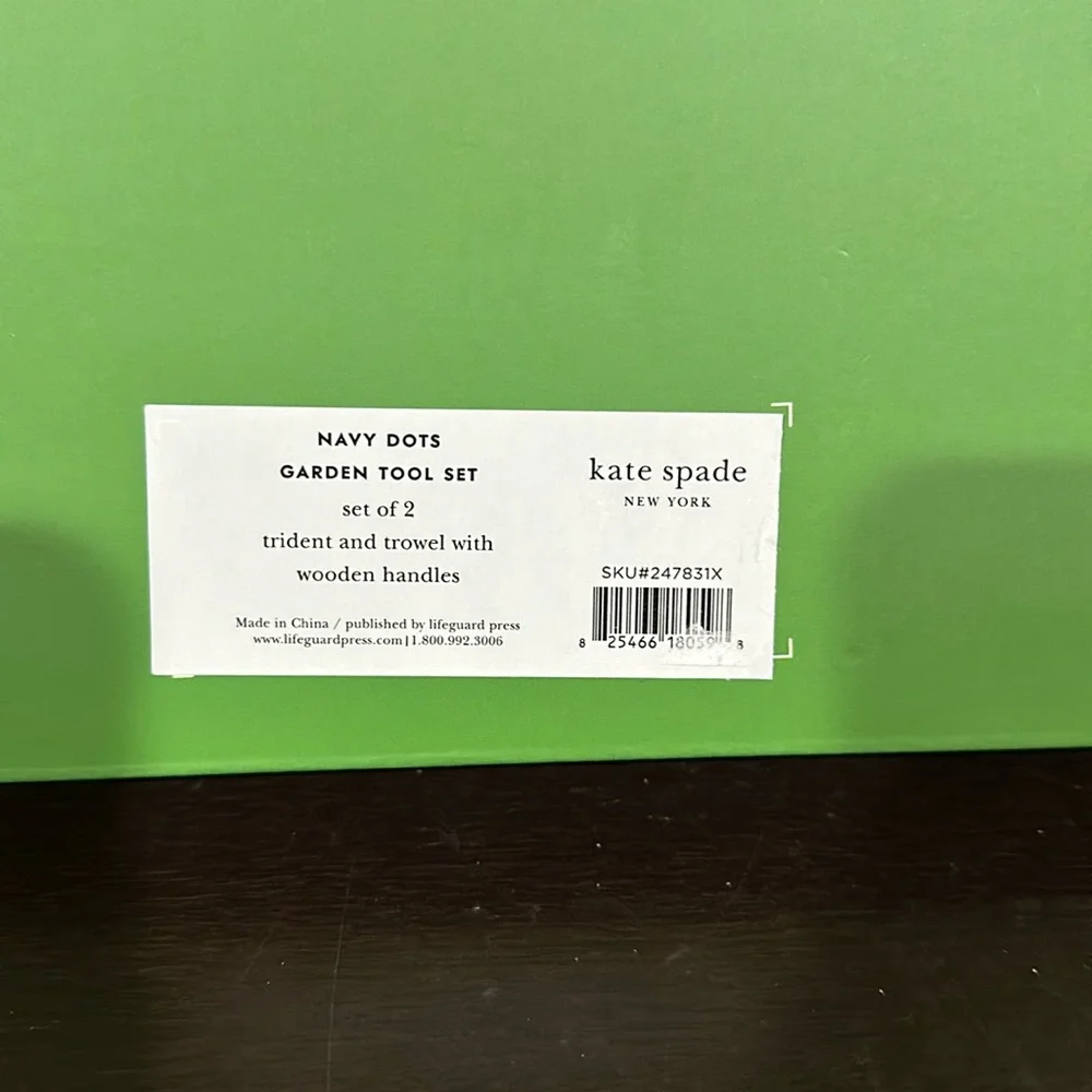 Kate Spade New Navy Dots garden tool set - Picture 4 of 4